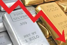 Silver prices crash, gold loses shine as the Indian market reacts to global volatility
