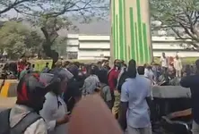 Mumbai Metro pillar collapse: CM Fadnavis announces ₹5 lakh assistance for deceased's kin