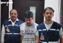State Intelligence Bureau officer caught accepting ₹80,000 bribe in Gandhinagar ACB trap