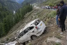 Ahmedabad families’ Kashmir vacation turns tragic as 2 tourists die after car falls into gorge near Pahalgam