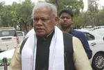 Stones pelted at India’s Union Minister Jitan Ram Manjhi in Bihar,  two minors detained