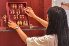 Gold, silver prices decline amid geopolitical tensions, elevated crude oil prices