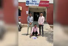Chiloda police arrest Maharashtra man with illegal pistol during highway bus check on NH-48