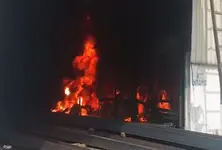 Fire breaks out in private Vadodara firm due to short circuit, major incident averted