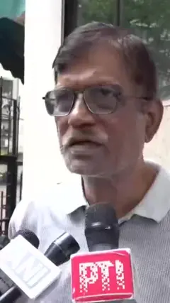 Experienced pilot, a setback for AI, says Capt Sumeet Sabharwal's family friend in Mumbai