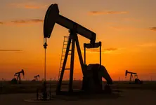 Brent crude falls below $80 amid hopes of lasting US-Iran truce